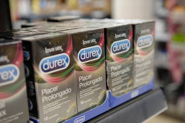 Durex,love sex,condoms,birth control 