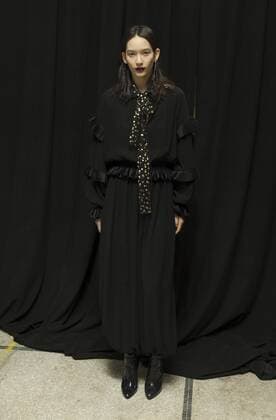 USA: New York Fashion week Fall 2017 Jill Stuart Model shows off dress by Jill Stuart backstage in preparation for presentation during New York Fashion week Fall 2017 at 195 Broadway  LevxRadin