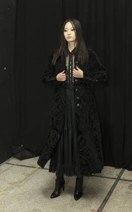 USA: New York Fashion week Fall 2017 Jill Stuart Model shows off dress by Jill Stuart backstage in preparation for presentation during New York Fashion week Fall 2017 at 195 Broadway.  LevxRadin