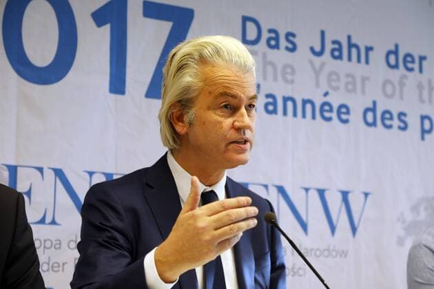 Kongress Freiheit für Europa in Koblenz am 21.01.2017 mit Marine Le Pen, Vorsitzende des Front National (Frankreich), Geert Wilders, Vorsitzender der Partei für die Freiheit (Niederlande) , Frauke Petry, Bundessprecherin der AfD, und dem AfD-Europa-Abgeordneten Marcus Pretzell . Foto: Fabian Matzerath