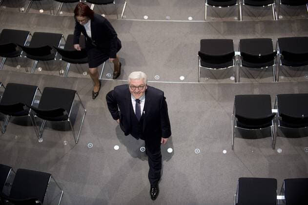 Bilder des Tages Bundesversammlung - Steinmeier Elected New German President DEU, Deutschland, Germany, Berlin, 12.02.2017 Der neue Praesident Frank-Walter Steinmeier im Plenarsaal des Deutschen Bundestages, anlaesslich der 16. Bundesversammlung im Reichstag am 12. Februar in Berlin. Die Bundesversammlung hat mit den Stimmen der Bundestagsabgeordneten und weiteren Landesdelegierten den neuen Bundespraesidenten Steinmeier gewaehlt. Frank-Walter Steinmeier, the new German president, at the plenary hall of the German parliament Deutscher Bundestag following Steinmeier s election as new German president by the Federal Assembly at the Reichstag session on February 12 in Berlin. Steinmeier, a German Social Democrat SPD, is Germany s former foreign minister, hr will succeed outging German president JoachimGauck.