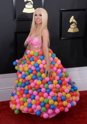 Recording artist Girl Crush arrives for the 59th annual Grammy Awards held at Staples Center in Los Angeles on February 12, 2017.  LAP20170212063 JIMxRUYMEN