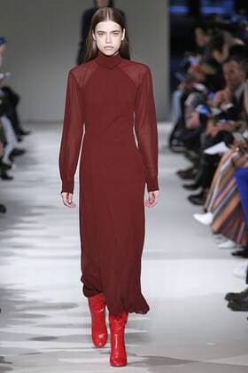 . 12 02 2017. New York, United States. Victoria Beckham show at New York Fashion Week for Autumn Winter 2107.  xi-Imagesx IIM-14378-0018