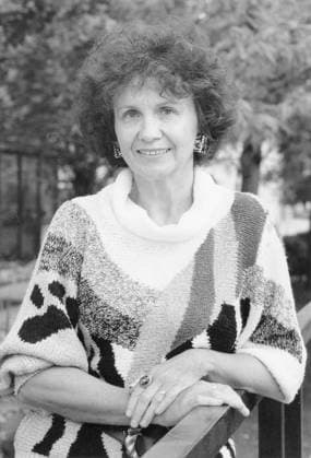 Oct. 10, 2013 - FILE PHOTO - Canadian author ALICE MUNRO, 82, is the first Canadian-based writer to win the Nobel Prize for literature. Upon hearing the news, a delighted Munro says she knew she was in the running for the prize, but never thought she d win. The 82-year-old writer was named today as the 110th Nobel laureate in literature and the only the 13th woman to receive the distinction. An official at The Swedish Academy, which selects Nobel literature winners, called Munro a master of the contemporary short story. Pictured: Sep 18, 1986 -Toronto, Ontario, Canada -Alice Munro.  - ZUMAt14_ 19860918_kri_t14_050 Copyright: xRonxBullx