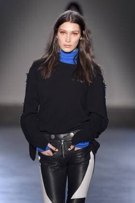 215545 Marineau Starface 2017-02-13 New York Etats-Unis Fashion week de New York. Defile Zadig et Voltaire A W 2017. Zadig & Voltaire, autumn-winter 2017 NewYork, USA New York Fashion Week. Defile Zadig and Voltaire A W 2017. Editorial use only Hadid, Bella  Copyright: xMarineaux STAR_215545_002