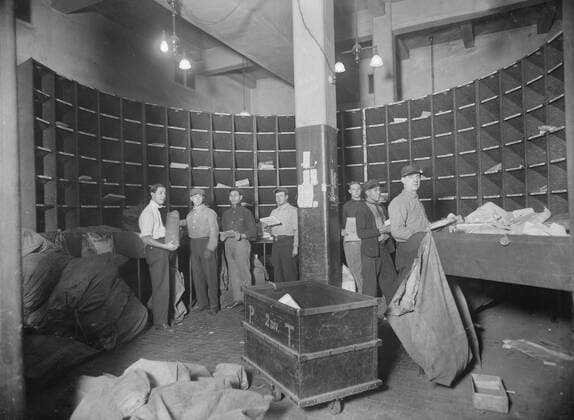December 14, 2016 - Men Sorting Mail, Post Office, New York City, New York, USA, Bain News Service, 1910 - ZUMAg145 20161214_zza_g145_011 Copyright: xJTxVintagex