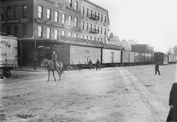 December 9, 2016 - Train on Tracks, Eleventh Ave at 28th Street, New York City, New York, USA, Bain News Service, circa 1900 - ZUMAg145 20161209_zza_g145_001 Copyright: xJTxVintagex