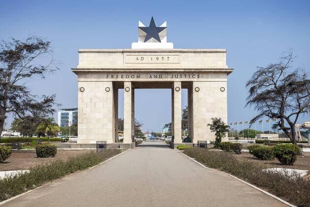 Independence Arch, Freiheit und Gerechtigkeit, Accra, Ghana, Afrika Copyright: imageBROKER JacekxSopotnicki ibxjas04475024.jpg