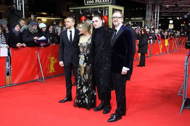 The lost City of Z - Premiere im Zoo Palast - v.l. Charlie Hunnam - Sienna Miller - Robert Pattinson - James Gray 67th Berlinale