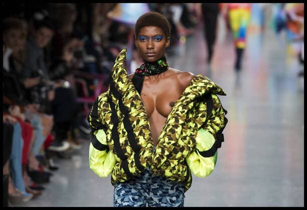 . 17 02 2017. London, United Kingdom. Models walk the catwalk for the Fyodor Golan show on the opening day of London Fashion Week 2017 at 180 The Strand, London, UK,  xBenxStevensx xi-Imagesx IIM-14411-0003
