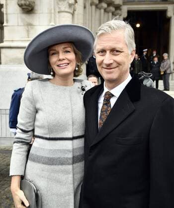Belgische Royals anlässlich einer Messe für die Verstorbenen der Familie Queen Mathilde of Belgium and King Philippe - Filip of Belgium pictured during a special Mass to commemorate the deceased members of the Belgian Royal Family, at the Onze-Lieve-Vrouwkerk - Eglise Notre-Dame, in Laeken-Laken, Brussels, Friday 17 February 2017.  ERICxLALMAND 05049245