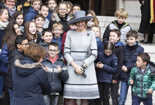 Belgische Royals anlässlich einer Messe für die Verstorbenen der Familie 17-02-2017 Laken Queen Mathilde and King Filip (Philippe) and Princess Maria Esmeralda and Princess Lea during a Mass to commemorate the deceased members of the Belgian Royal Family at the Onze-Lieve-Vrouwchurch in Laken.  Copyright: xppe werfx