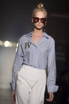 Model bei der Roberto Verino Fashion Show auf der Mercedes-Benz Fashion Week Madrid Autumn Winter 2017. Madrid, 16.02.2017 Roberto Verino Model  Foto:xDyDxFotografosx xFuturexImage