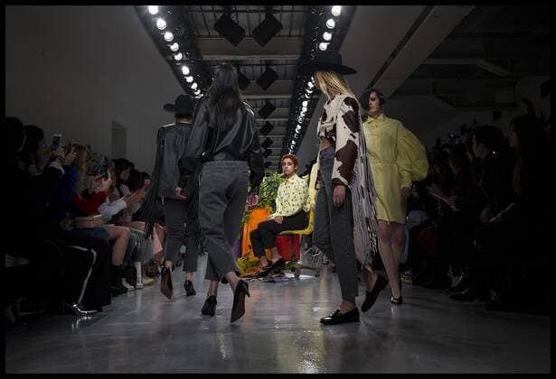 . 17 02 2017. London, United Kingdom. Models walk the catwalk at the Ashley Williams show on the opening day of London Fashion Week 2017 at 180 The Strand, London, UK.  xBenxStevensx xi-Imagesx IIM-14419-0024