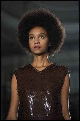 . 18 02 2017. London, United Kingdom. Models walk the catwalk for the Jasper Conran show on the second day of London Fashion Week 2017 at Claridge s, Mayfair, London, UK.  xBenxStevensx xi-Imagesx IIM-14428-0013