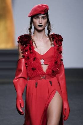 February 18, 2017 - Madrid, Spain - A model walks the runway at then ANA LOCKING show during the Mercedes-Benz Madrid Fashion Week Autumn Winter 2017 2018 at IFEMA on February 18, 2017 in Madrid, Spain Madrid Spain  - ZUMAn230 20170218_zaa_n230_052 Copyright: xOscarxGonzalezx
