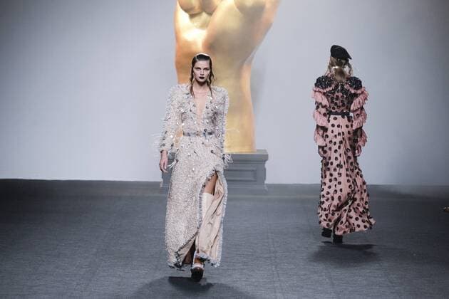 February 18, 2017 - Madrid, Spain - A model walks the runway at then ANA LOCKING show during the Mercedes-Benz Madrid Fashion Week Autumn Winter 2017 2018 at IFEMA on February 18, 2017 in Madrid, Spain Madrid Spain  - ZUMAn230 20170218_zaa_n230_050 Copyright: xOscarxGonzalezx