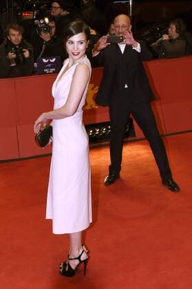 Aylin Tezel and Oliver Hirschbiegel attending the closing night at the 67th Berlin International Film Festival Berlinale 2017 at Berlinale Palast on February 18, 2017 in Berlin, Germany. Foto:xC.xNiehausx xFuturexImage