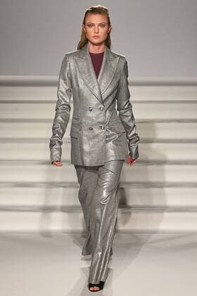 February 17, 2017 - London, England, United Kingdom - British designer Paul Costelloe presents his aw17 collection at London Fashion Week on Feb 17th 2017 at the Wardof Hilton hotel in Aldwych London. London United Kingdom  - ZUMAn230 20170217_zaa_n230_1004 Copyright: xKarynxLouisex