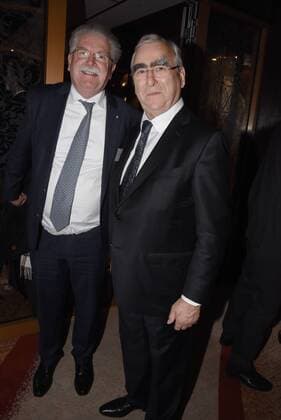 Martin Zeil Dr Theo Waigel Muenchen16. 02.17 Ballsaal des Hotel Vier Jahreszeiten Münchner Europa Konferenz -Europaen Dinner Europa: Krise - Herausforderung - Lösung Europa Stärken und Zukunftsfähig Machen. : Dinner