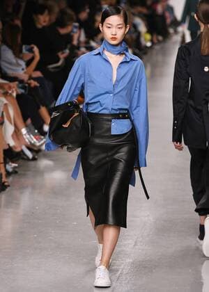 February 17, 2017 - London, England, United Kingdom - A model walks the runway at the Eudon Choi show during the London Fashion Week February 2017 collections on February 17, 2017 in London, England. London United Kingdom  - ZUMAn230 20170217_zaa_n230_1020 Copyright: xKarynxLouisex