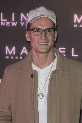 London, UK. 18 February 2017. Oliver Proudlock attends the Maybelline Bring on the Night party during London Fashion Week at Scotch of St James in Mason s Yard. Maybelline Bring on the Night party during London Fashion Week, London, UK 