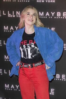 London, UK. 18 February 2017. Anais Gallagher attends the Maybelline Bring on the Night party during London Fashion Week at Scotch of St James in Mason s Yard. Maybelline Bring on the Night party during London Fashion Week, London, UK 