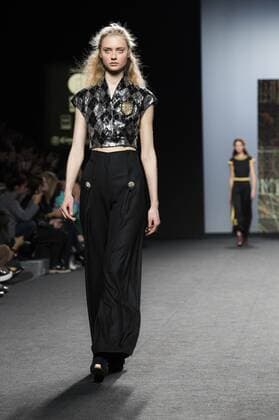 Model bei der Teresa Helbig Fashion Show auf der Mercedes-Benz Fashion Week Madrid Autumn Winter 2017. Madrid, 18.02.2017 Teresa Helbig Model  Foto:xDyDxFotografosx xFuturexImage