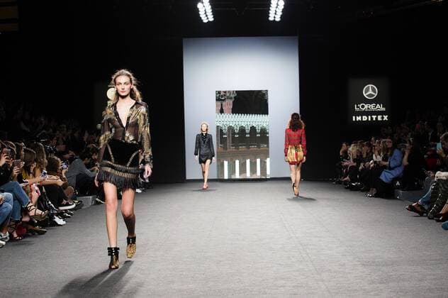 Model bei der Teresa Helbig Fashion Show auf der Mercedes-Benz Fashion Week Madrid Autumn Winter 2017. Madrid, 18.02.2017 Teresa Helbig Model  Foto:xDyDxFotografosx xFuturexImage