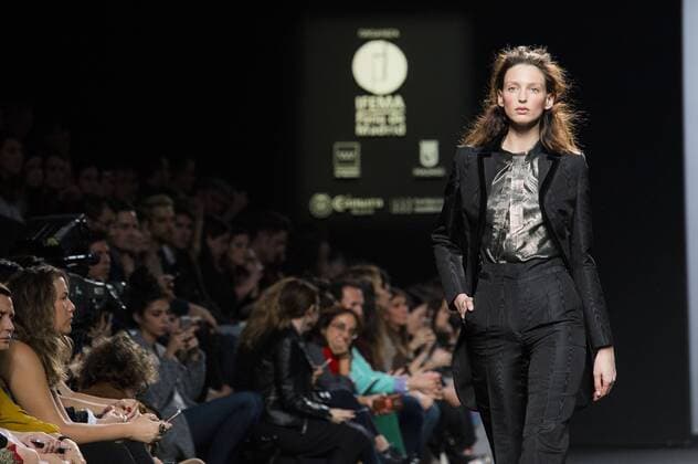 Model bei der Teresa Helbig Fashion Show auf der Mercedes-Benz Fashion Week Madrid Autumn Winter 2017. Madrid, 18.02.2017 Teresa Helbig Model  Foto:xDyDxFotografosx xFuturexImage