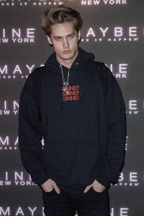 London, UK. 18 February 2017. Neels Visser attends the Maybelline Bring on the Night party during London Fashion Week at Scotch of St James in Mason s Yard. Maybelline Bring on the Night party during London Fashion Week, London, UK 