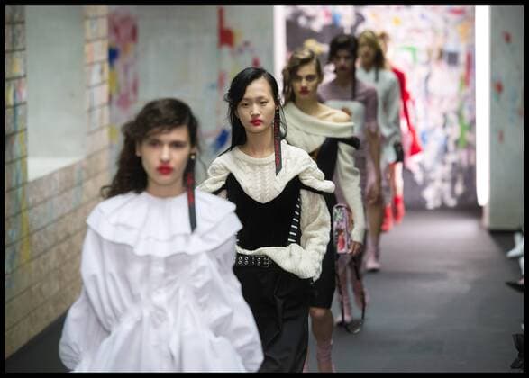 London, United Kingdom. Models walk the catwalk at the Preen by Thornton Bregazzi show on day 3 of London Fashion Week 2017 at the QE2 Centre, Westminster, London, UK,  xBenxStevensx xi-Imagesx IIM-14432-0007