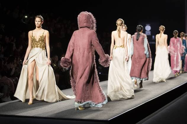Models bei der Marcos Luengo Fashion Show auf der Mercedes-Benz Fashion Week Madrid Autumn Winter 2017. Madrid, 19.02.2017 Marcos Luengo Models  Foto:xDyDxFotografosx xFuturexImage