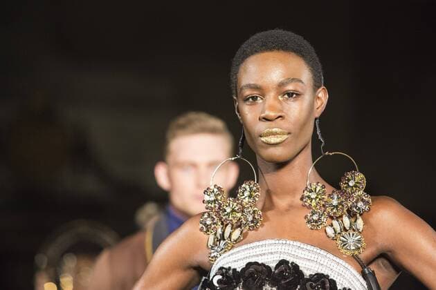 London, UK, 18 February 2017. A model walks the runway during the Ashley Isham show at Fashion Scout, London Fashion Week. Ashley Isham, Fashion Scout, London Fashion Week, London, UK 