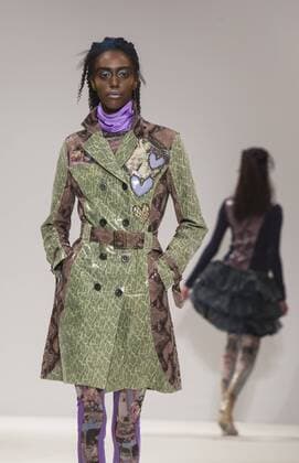 London, UK, 18 February 2017. A model walks the runway during the Dans La Vie - Rira Sugaware show at Fashion Scout, London Fashion Week. Dans La Vie - Rira Sugawara, London Fashion Week, London, UK 