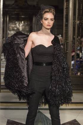 London, UK. 18 February 2017. A model walks the runway during the Azzalia - Dubai Design & Fashion Council show at Fashion Scout, London Fashion Week. Azzalia, Dubai Design & Fashion Council, Fashion Scout, London Fashion Week, London, UK 