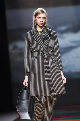 Model bei der Ailanto Fashion Show auf der Mercedes-Benz Fashion Week Madrid Autumn Winter 2017. Madrid, 19.02.2017 Ailanto Model  Foto:xDyDxFotografosx xFuturexImage