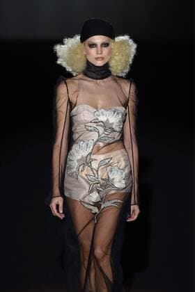 Bilder des Tages Madrid Fashion Week - Malne Modenschau Desfile de Malne en la Mercedes Benz Fashion Week Madrid 2017. 588 DiegoxPuerta Cordon Press Malne fashion show at Mercedes Benz Fashion Week Madrid 2017. Cordon Press  DiegoxPuerta