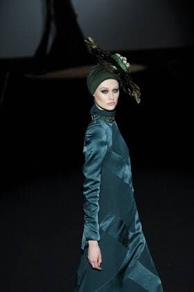 February 19, 2017 - Madrid, Spain - A model walks the runway at the MALNE show during the Mercedes-Benz Madrid Fashion Week Autumn Winter 2017 2018 at IFEMA on February 19, 2017 in Madrid, Spain Madrid Spain  - ZUMAn230 20170219_zaa_n230_394 Copyright: xOscarxGonzalezx
