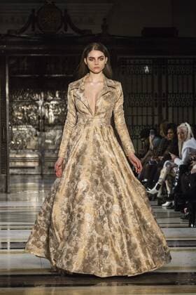 London, UK, 19 February 2017. A model walks the runway during the Kajal Patel show at House of MEA, Fashion Scout, London Fashion Week. House of Middle East & Asia is a platform to promote fashion talent from across the Middle East, Asia and India. House of MEA, Fashion Scout, London Fashion Week, London, UK 