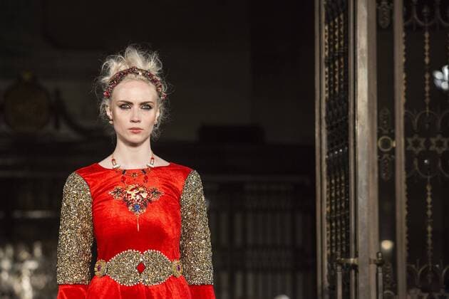 London, UK, 19 February 2017. A model walks the runway during the Felix Bendish (Mumbai) show at House of MEA, Fashion Scout, London Fashion Week. House of Middle East & Asia is a platform to promote fashion talent from across the Middle East, Asia and India. House of MEA, Fashion Scout, London Fashion Week, London, UK 
