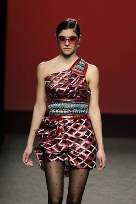 February 19, 2017 - Madrid, Spain - A model walks the runway at the Custo Barcelona show during the Mercedes-Benz Madrid Fashion Week Autumn Winter 2017 at Ifema on February 19, 2017 in Madrid, Spain Madrid Spain  - ZUMAn230 20170219_zaa_n230_853 Copyright: xOscarxGonzalezx