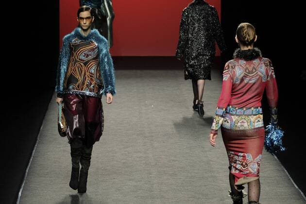 February 19, 2017 - Madrid, Spain - A model walks the runway at the Custo Barcelona show during the Mercedes-Benz Madrid Fashion Week Autumn Winter 2017 at Ifema on February 19, 2017 in Madrid, Spain Madrid Spain  - ZUMAn230 20170219_zaa_n230_869 Copyright: xOscarxGonzalezx