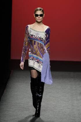 February 19, 2017 - Madrid, Spain - Model Carla Pereira walks the runway at the Custo Barcelona show during the Mercedes-Benz Madrid Fashion Week Autumn Winter 2017 at Ifema on February 19, 2017 in Madrid, Spain. Madrid Spain  - ZUMAn230 20170219_zaa_n230_872 Copyright: xOscarxGonzalezx