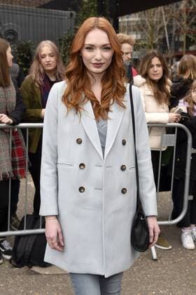 Eleanor Tomlinson bei der Topshop Unique AW17 Fashion Show auf der London Fashion Week AW17 in der Tate Modern. London, 19.02.2017 Eleanor Tomlinson  Foto:xS.xVasx xFuturexImage