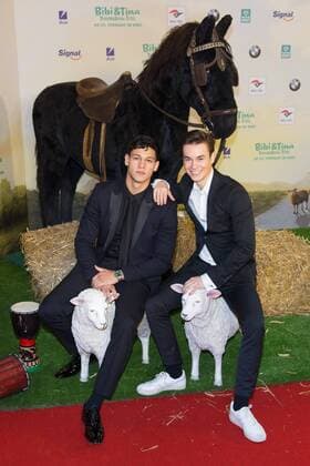 Emilio Sakraya und Louis Held - Premiere BIBI & TINA ? TOHUWABOHU TOTAL im Kino in der Kulturbrauerei in Berlin am 19.02.2017. Premiere BIBI & TINA TOHUWABOHU TOTAL