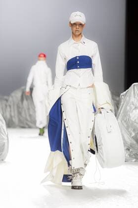 Model bei der Maria ke Fisherman Fashion Show auf der Mercedes-Benz Fashion Week Madrid Autumn Winter 2017. Madrid, 19.02.2017 Maria ke Fisherman Model  Foto:xDyDxFotografosx xFuturexImage