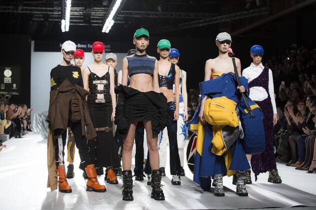 Models bei der Maria ke Fisherman Fashion Show auf der Mercedes-Benz Fashion Week Madrid Autumn Winter 2017. Madrid, 19.02.2017 Maria ke Fisherman Models  Foto:xDyDxFotografosx xFuturexImage