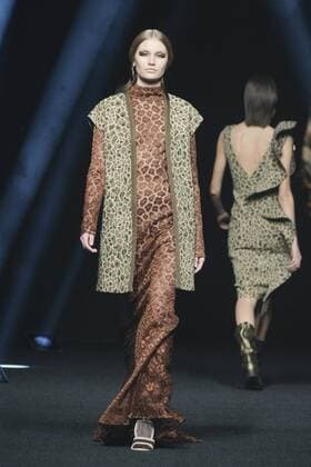 February 20, 2017 - Madrid, Spain - A model walks the runway at the ALVARNO show during the Mercedes-Benz Madrid Fashion Week Autumn Winter 2017 2018 at IFEMA on February 20, 2017 in Madrid, Spain Madrid Spain  - ZUMAn230 20170220_zaa_n230_074 Copyright: xOscarxGonzalezx