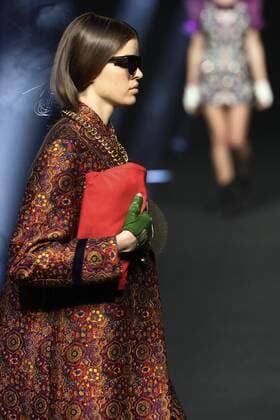 A modes displays a 2017 2018 fall-winter collection s creation by Alvarno brand during a fashion show held as part of Mercedes Benz Fashion Week in Madrid, Spain, 20 February 2017. The Mercedes-Bemz Fashion Week Madrid runs from 16 to 21 February. Mercedes Benz Fashion Week Madrid !ACHTUNG: NUR REDAKTIONELLE NUTZUNG!  Copyright: xZipix 20170220-636231969238778167